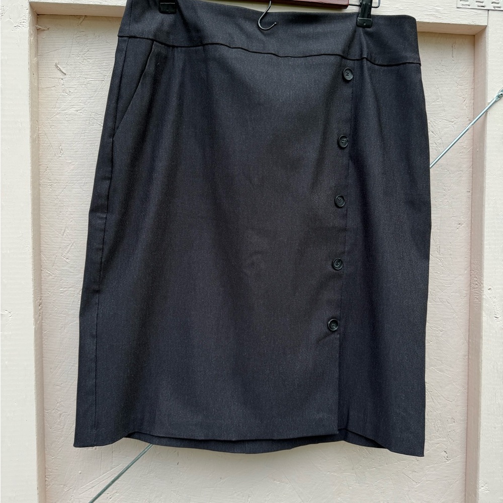 Tribal Charcoal Button-Accent Pencil Skirt